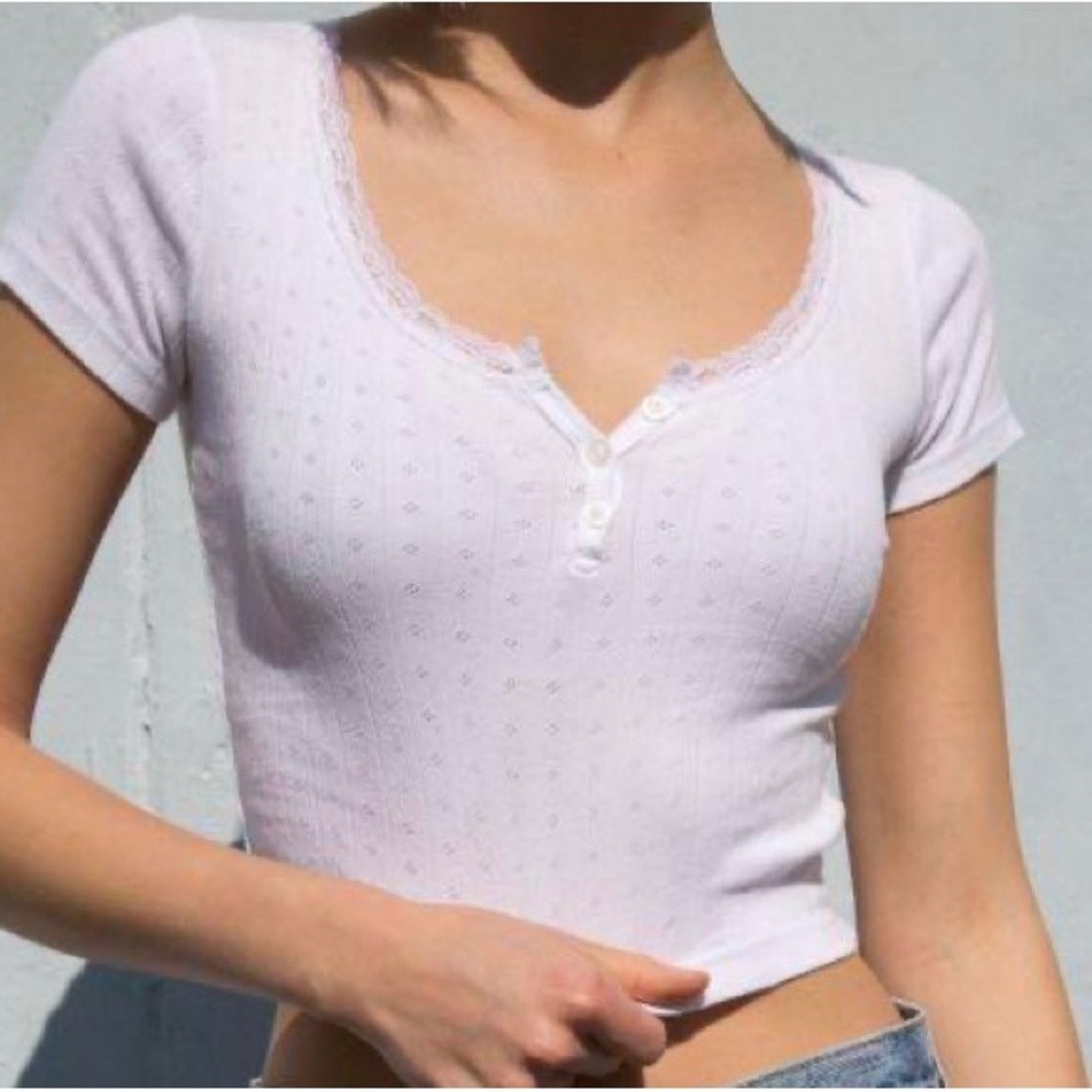 Brandy Melville Zelly Eyelet Lace Top